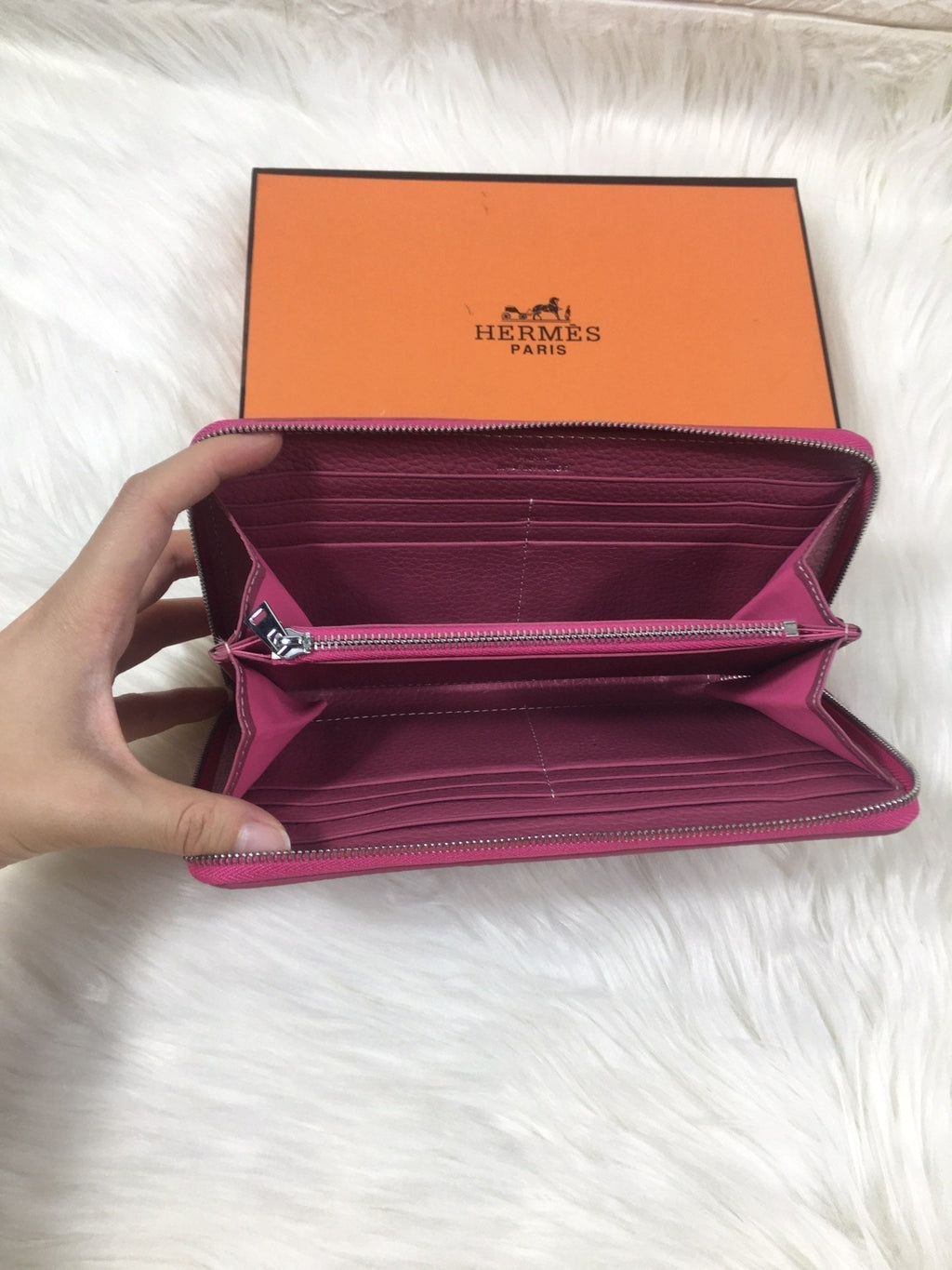 Hermes Silk'In Classic Wallet 20 Burgundy Grained Calfskin