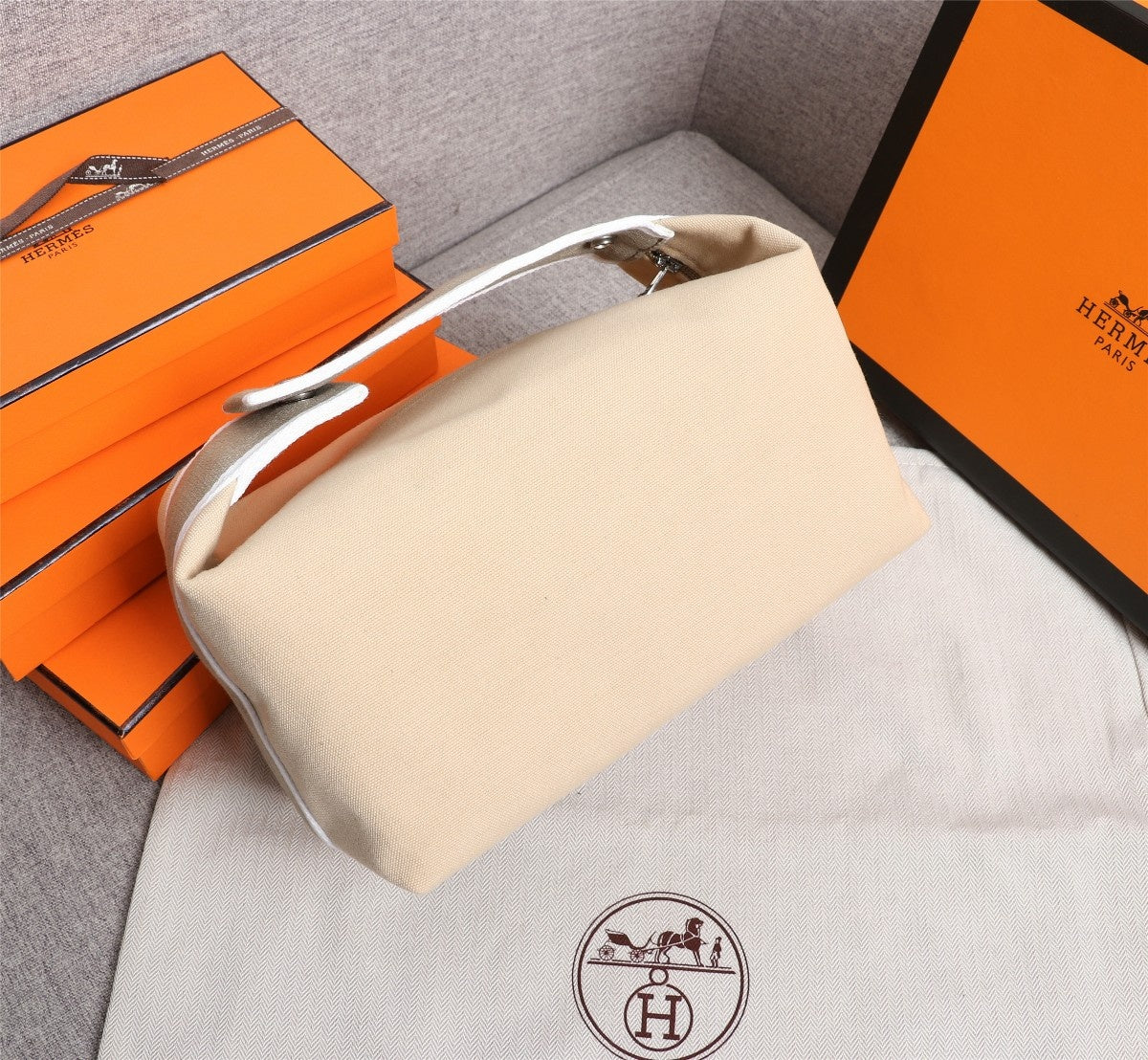 Hermes Bride-A-Brac 21 Beige Canvas