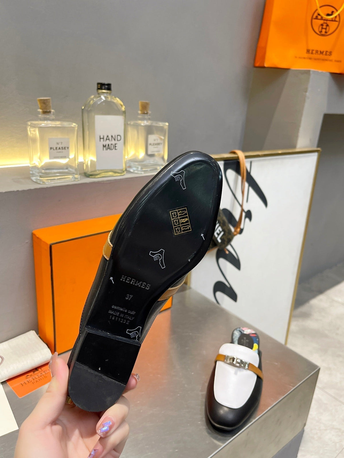 Hermes 0Z Mule White and Black Calfskin with Pattern