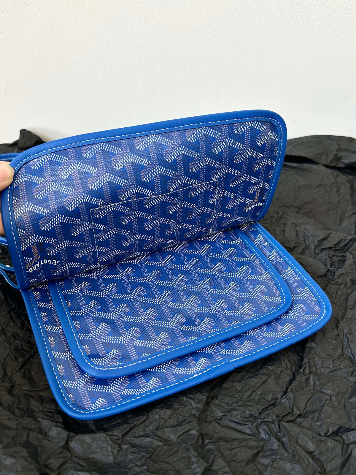Goyard Plumet Pocket Wallet 20 in Sapphire Blue Goyardine Canvas and Lambskin Trim