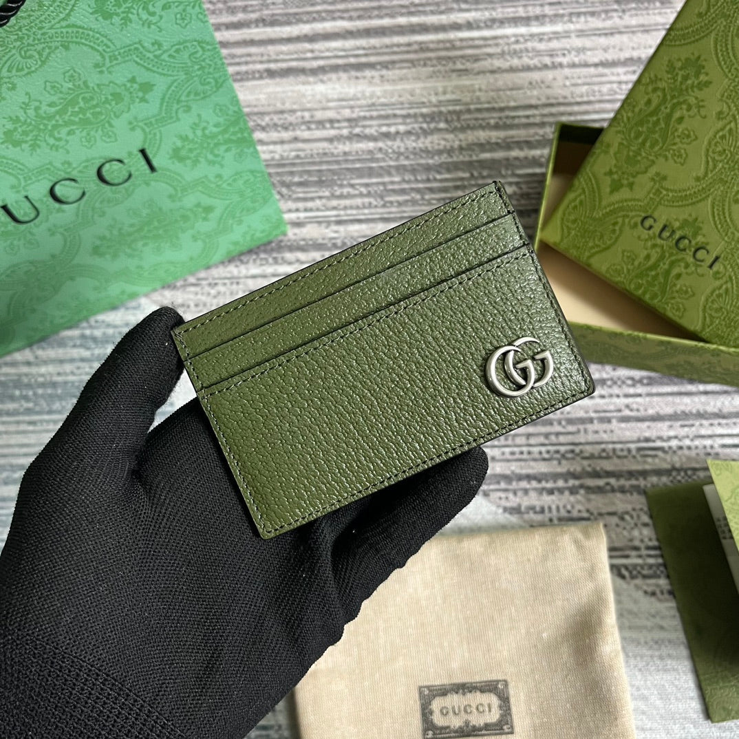 Gucci Marmont Card Holder 11 in Army Green Lambskin