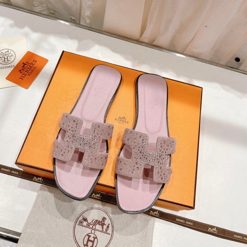 Hermes 0RAN Sandals Pastel Pink Lambskin Attach Crystal