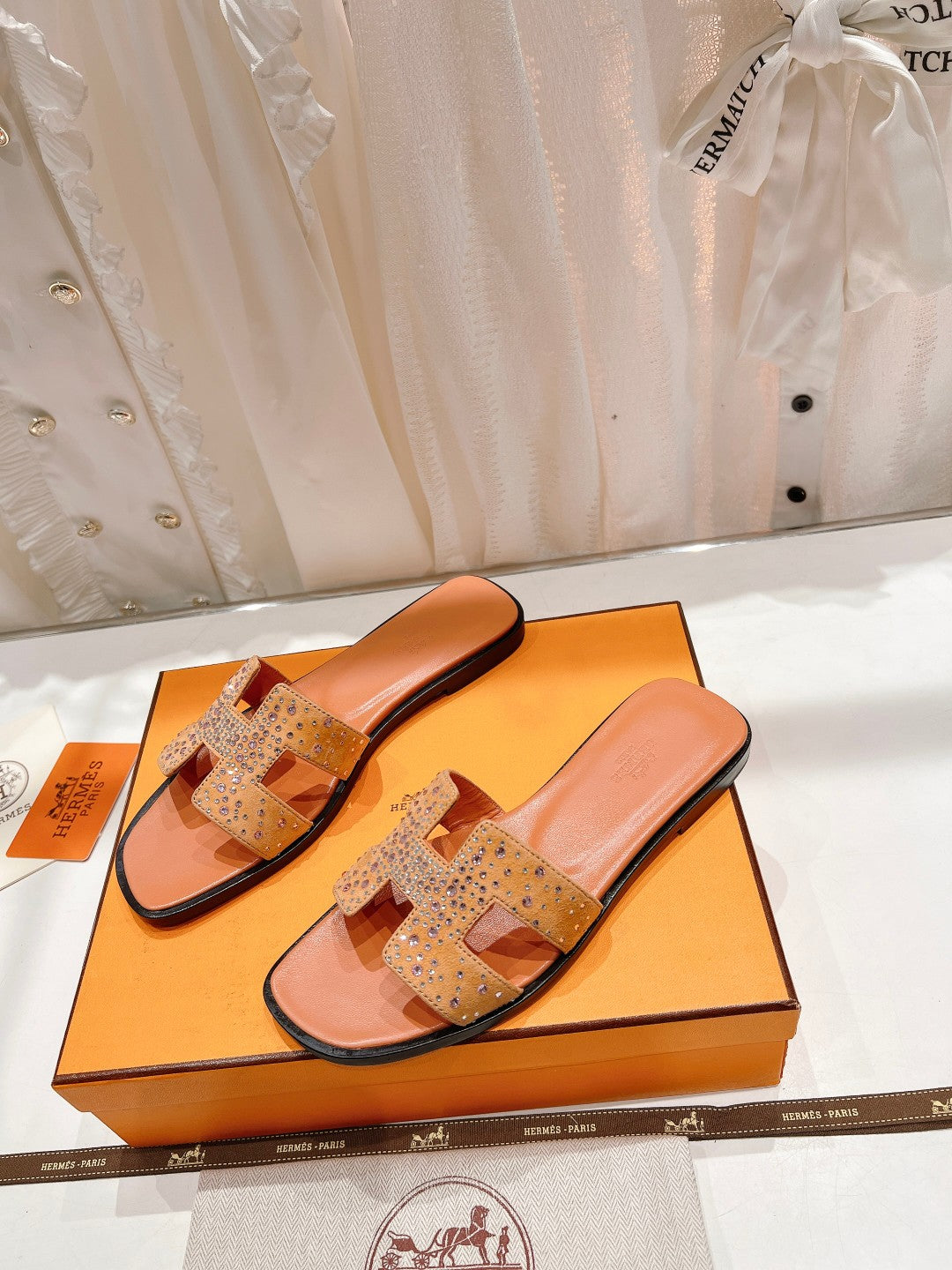 Hermes 0RAN Sandal Bright Orange Lambskin Attach Crystals