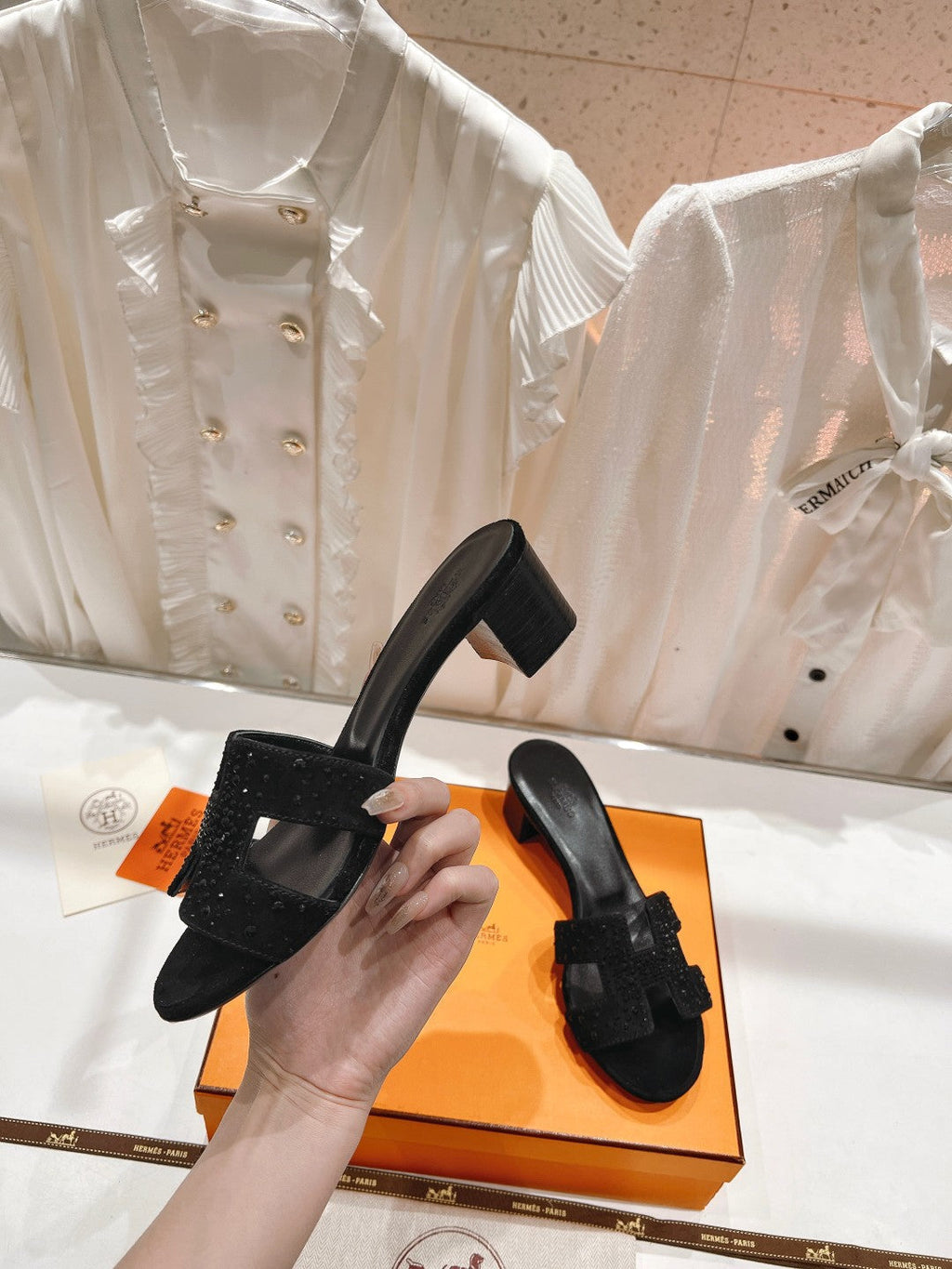 Hermes 0ASIS Sandals Lambskin Attach Crystal-Black