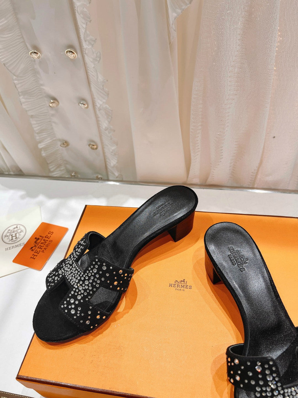 Hermes 0ASIS Sandals Black Lambskin Attach Crystal