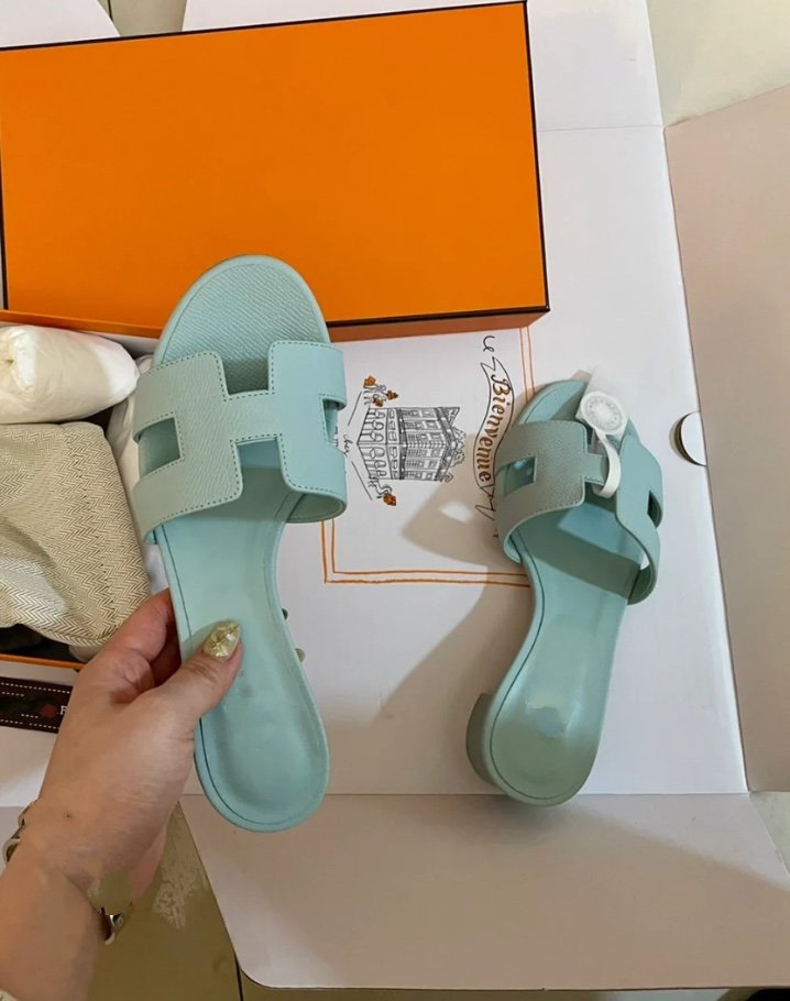 Hermes 0ASIS Sandal Epsom Calfskin Ice