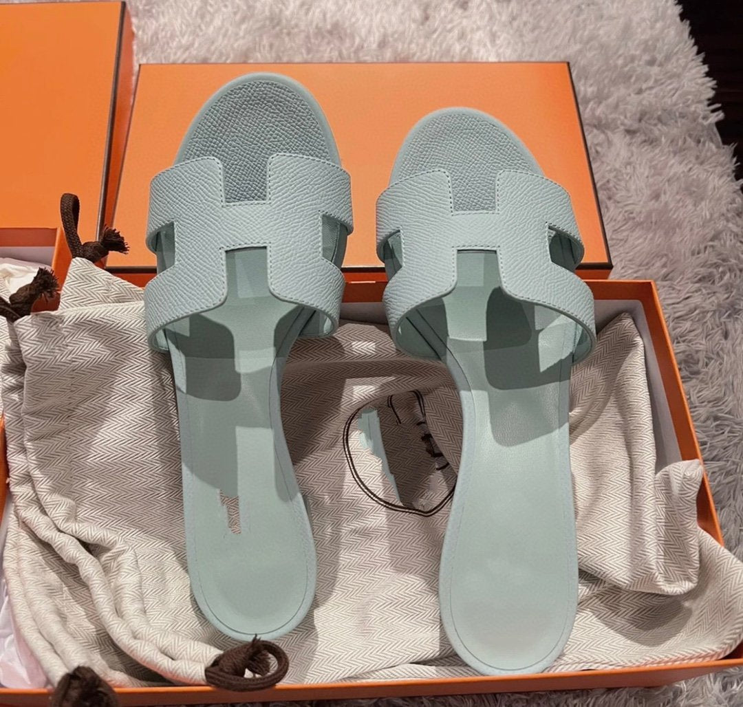 Hermes 0ASIS Sandal Epsom Calfskin Ice