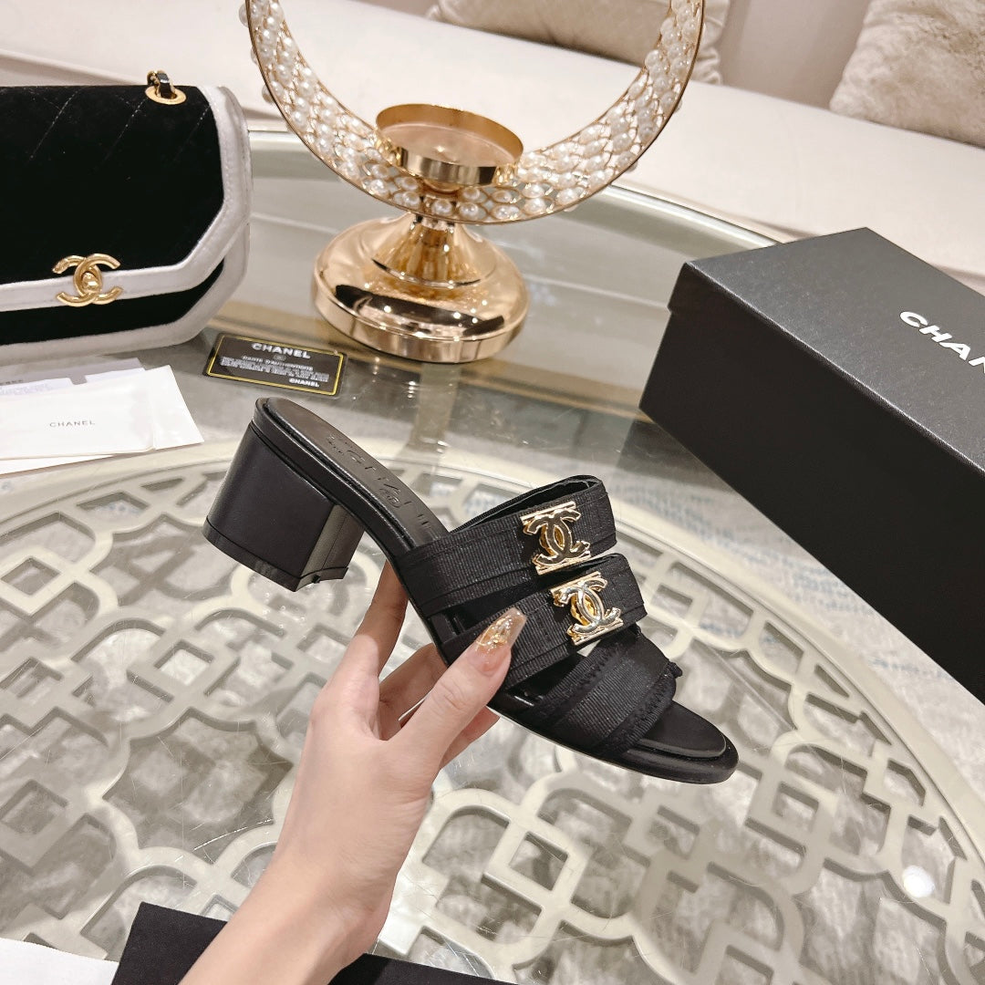 Chanel Double C Xiaoxiang Chain Fabric Head Chunky High Heel Black Lambskin