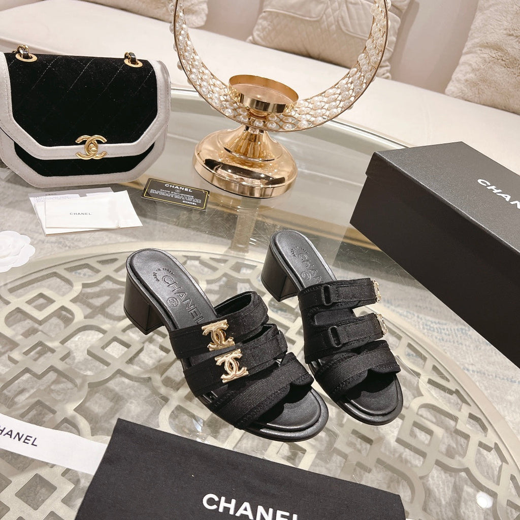 Chanel Double C Xiaoxiang Chain Fabric Head Chunky High Heel Black Lambskin