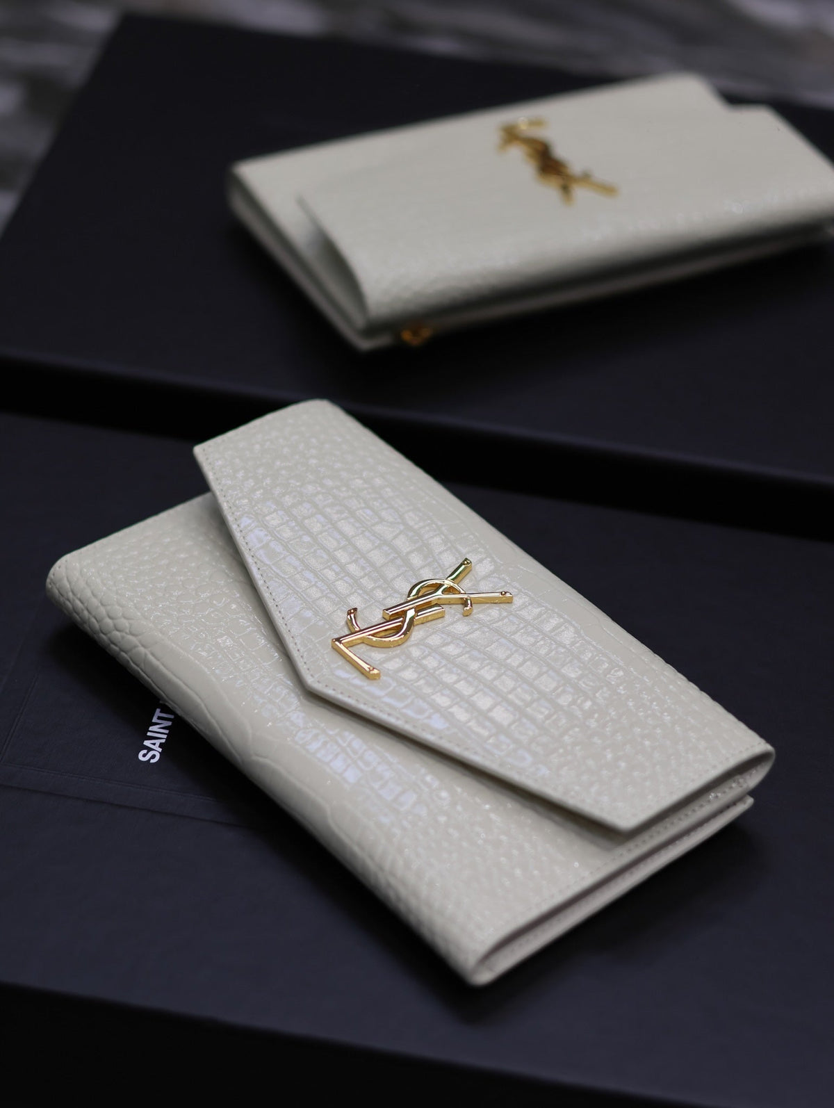 Saint Laurent Uptown Wallet 21 in White Crocodile Pattern Calfskin Gold Logo