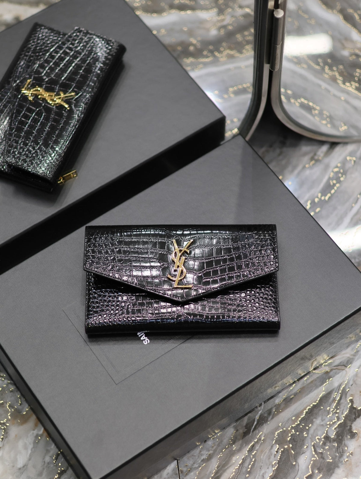 Saint Laurent Uptown Wallet 21 in Black Crocodile Pattern Calfskin Gold Logo