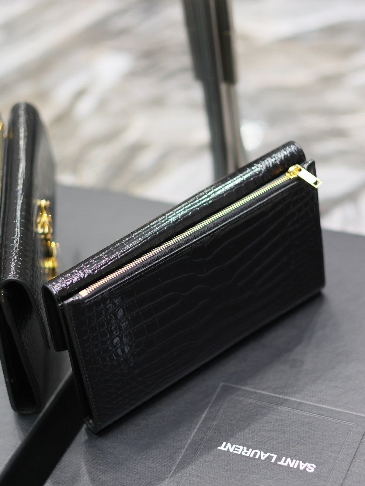 Saint Laurent Uptown Wallet 21 in Black Crocodile Pattern Calfskin Gold Logo