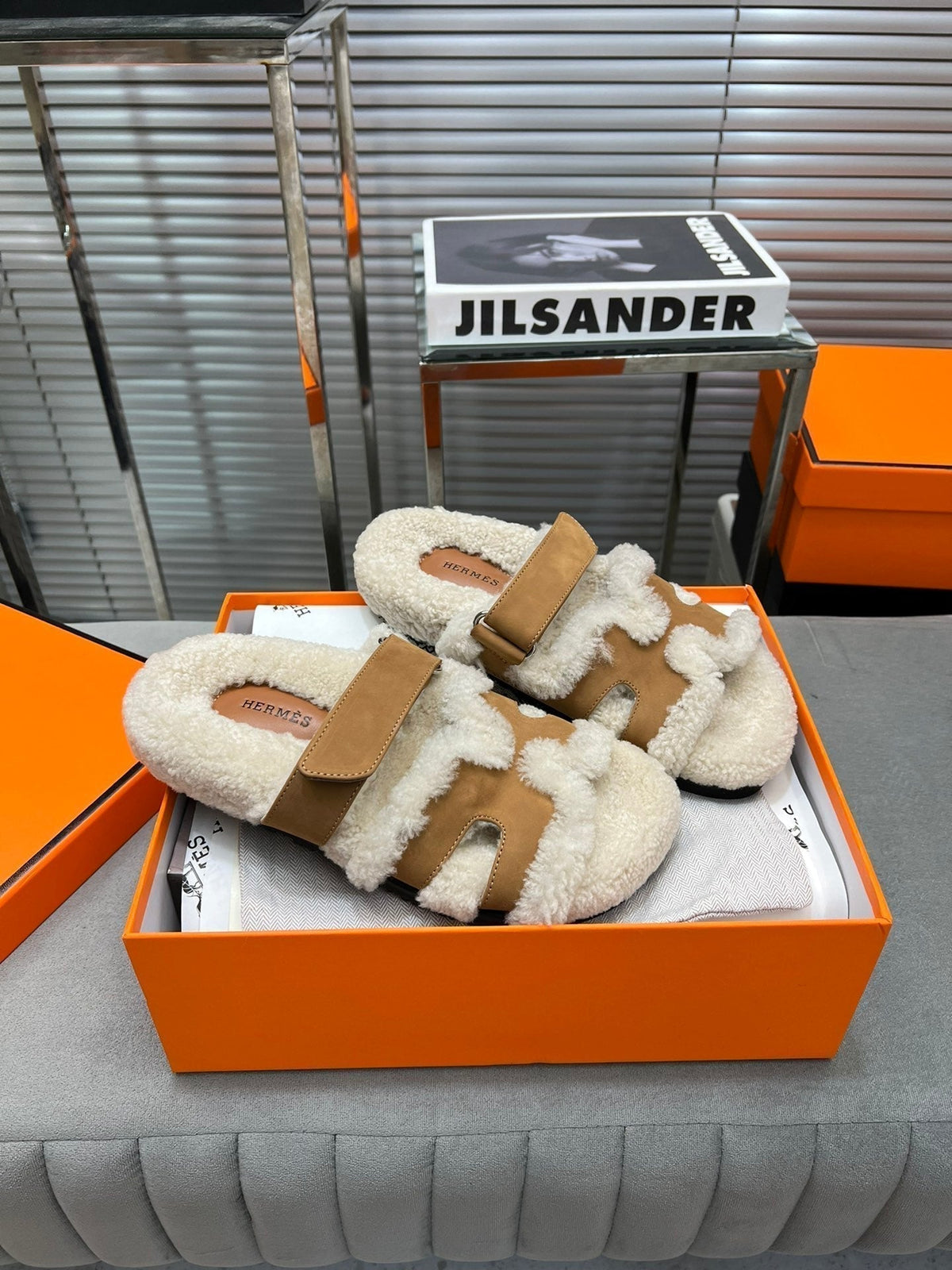Hermes Chypre Slippers in Beige Lamb Wool and Peru Brown Suede