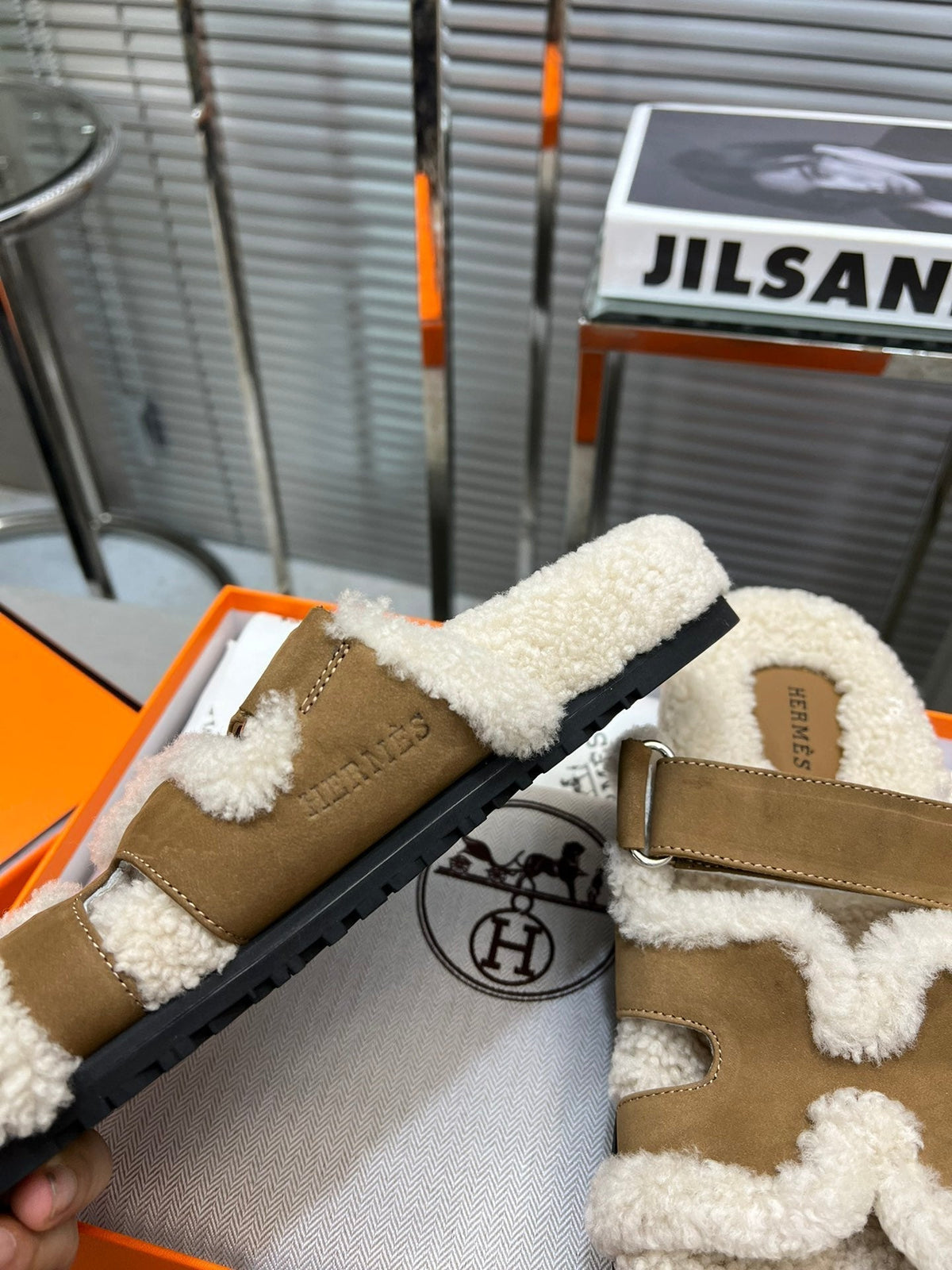Hermes Chypre Slippers in Beige Lamb Wool and Light French Beige Suede