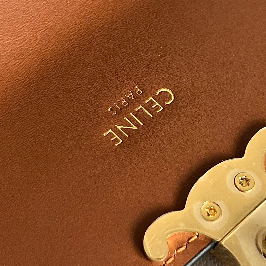 Celine Triomphe 10 Calfskin Wallet Tan