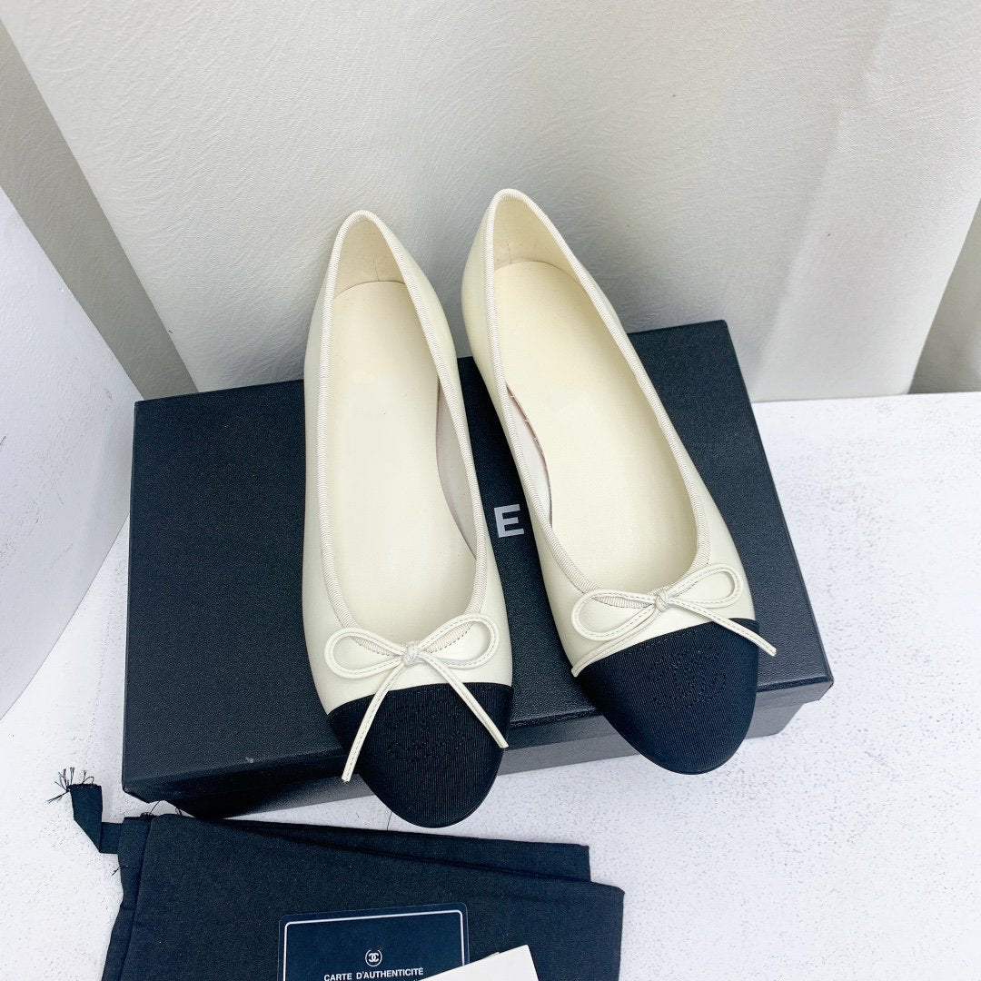 Chanel Ballet Flat White Black Lambskin Grosgrain