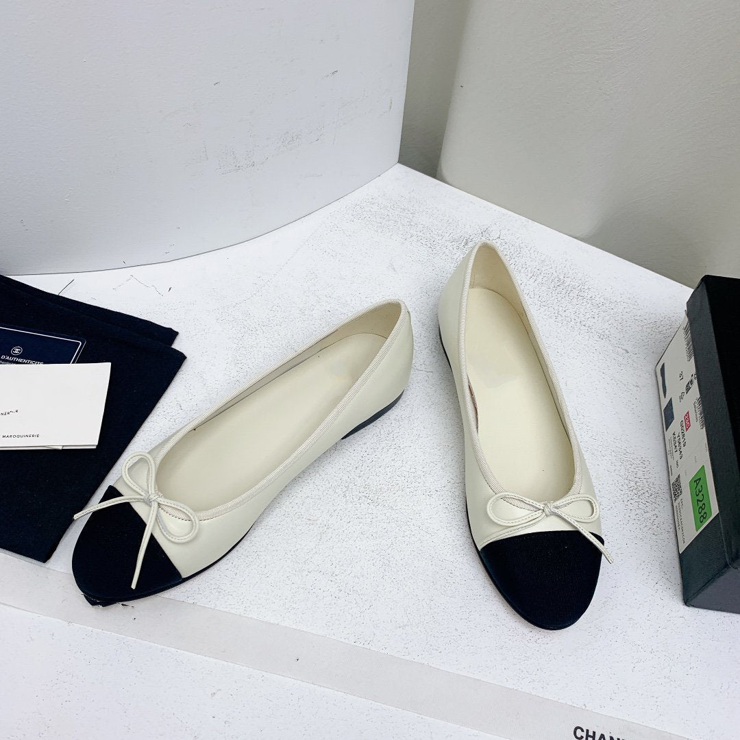 Chanel Ballet Flat White Black Lambskin Grosgrain
