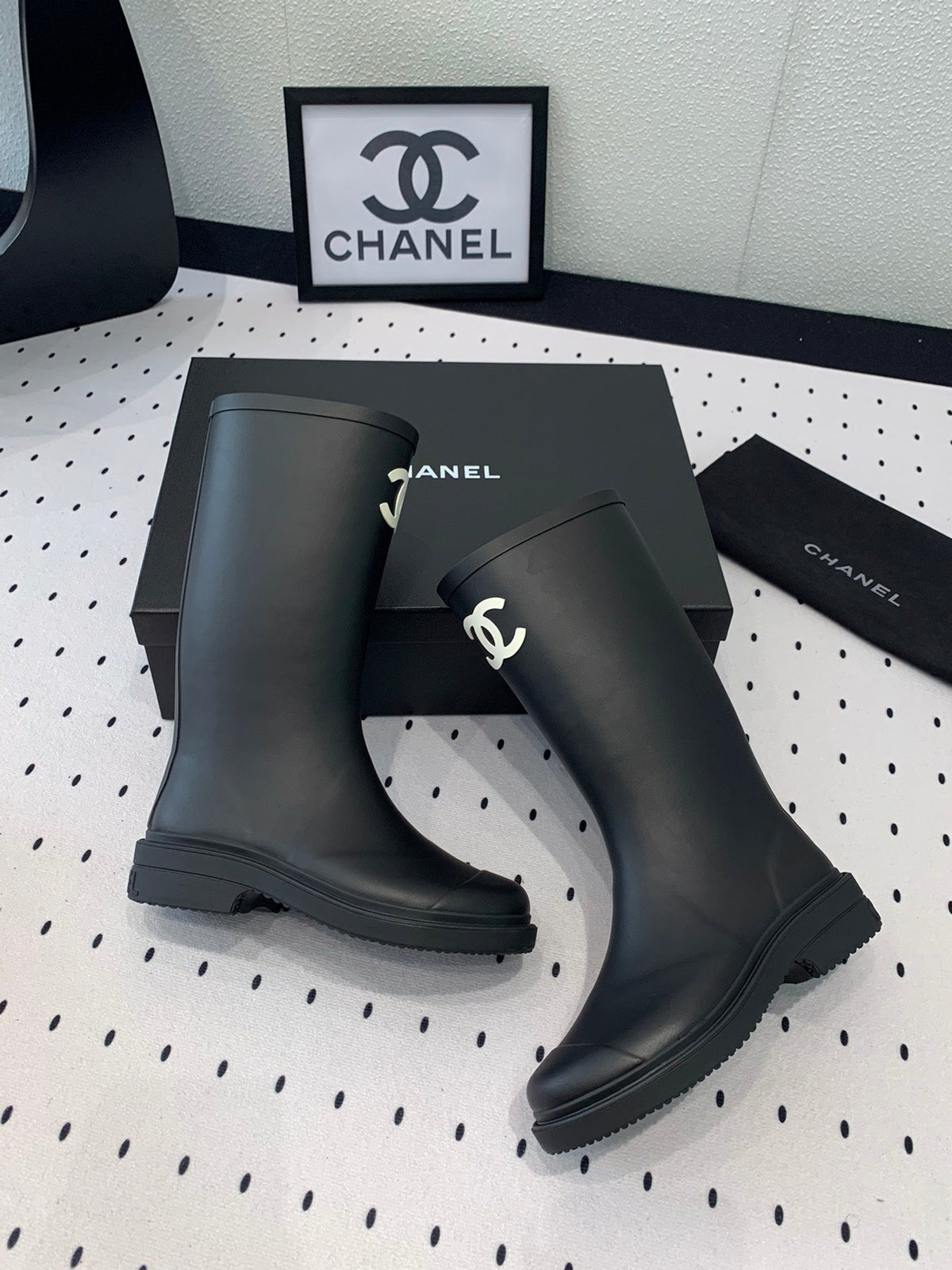 Chanel Rainboot Black Coler