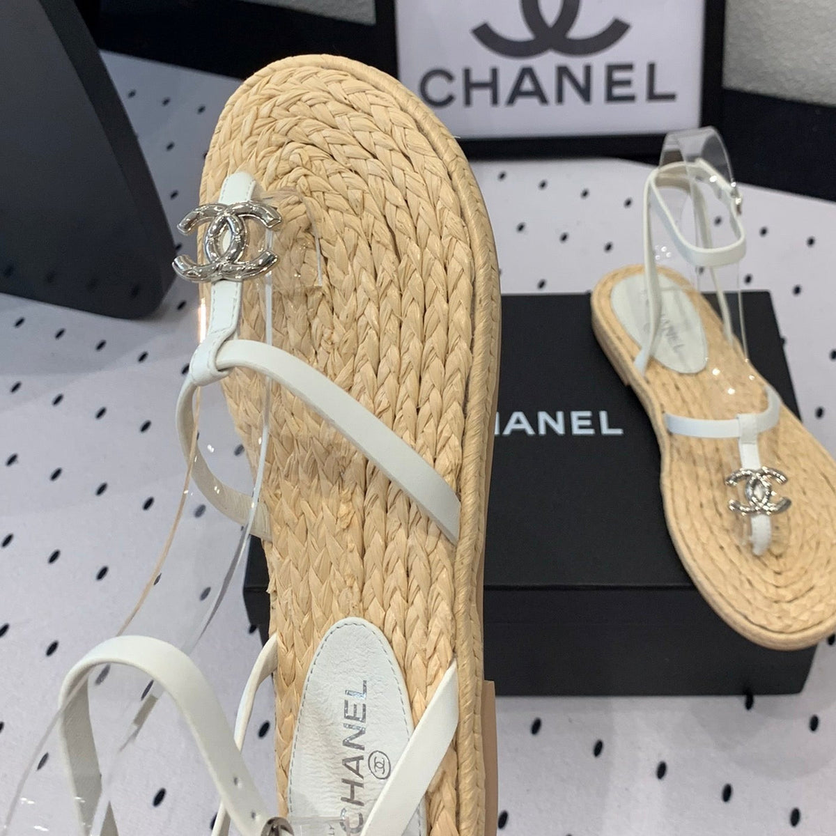 Chanel Double Vintage Straw Sandals Replica Designer Shoe White Beige Sheepskin