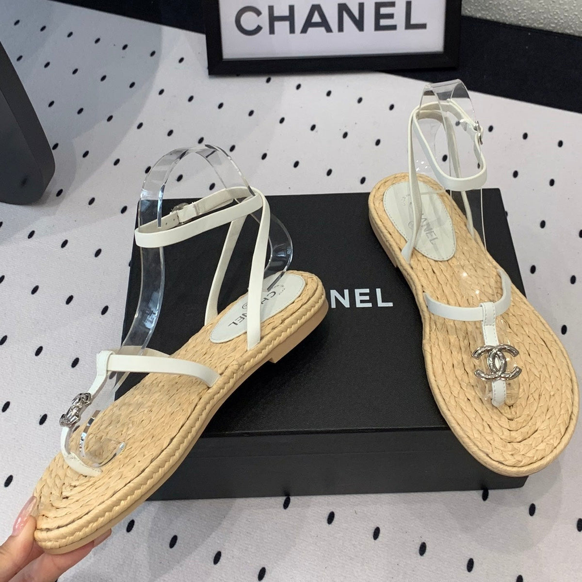 Chanel Double Vintage Straw Sandals Replica Designer Shoe White Beige Sheepskin