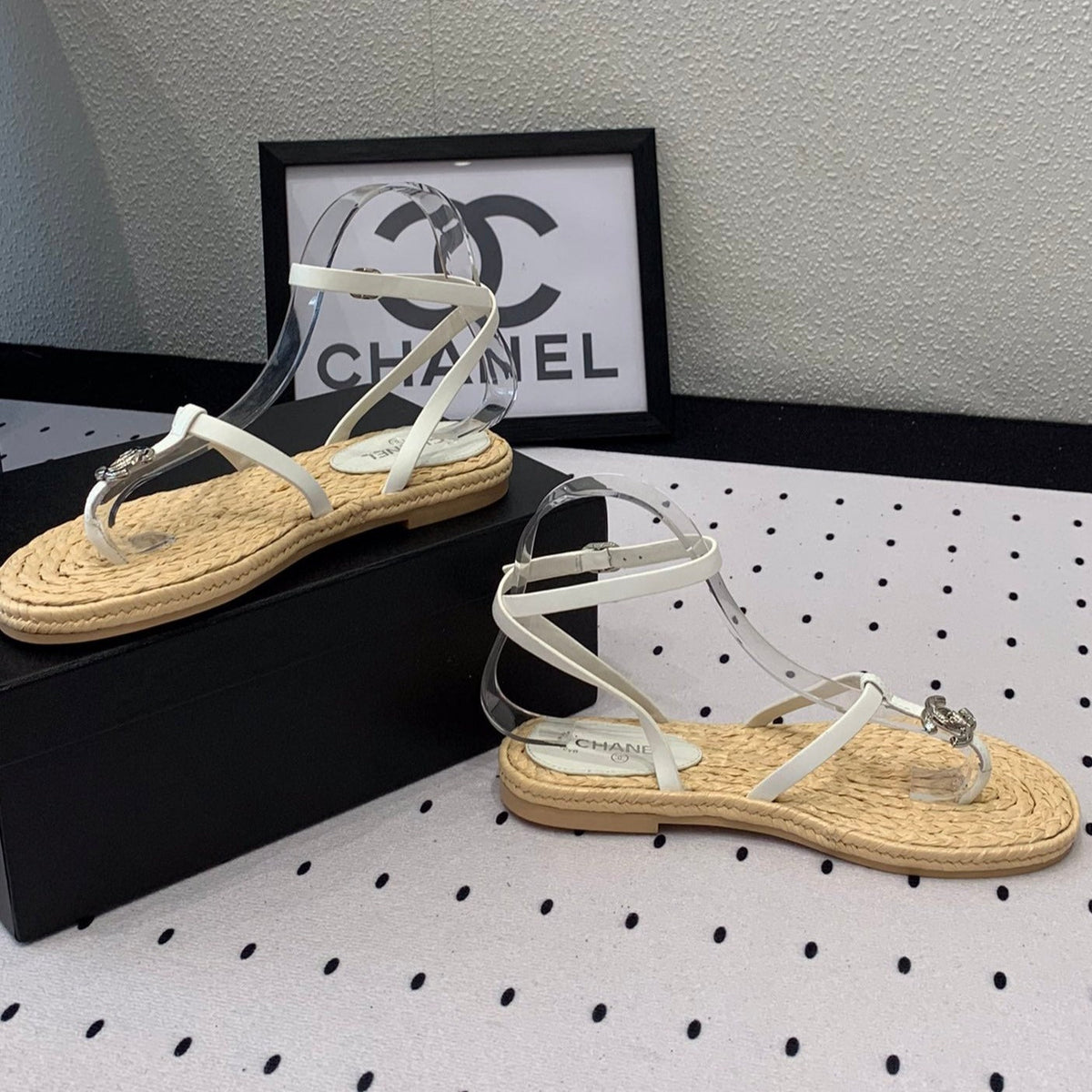 Chanel Double Vintage Straw Sandals Replica Designer Shoe White Beige Sheepskin