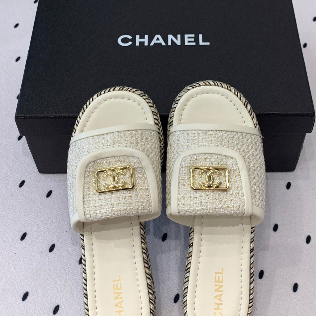 Chanel Double Women New Trendy Calfskin Slippers White