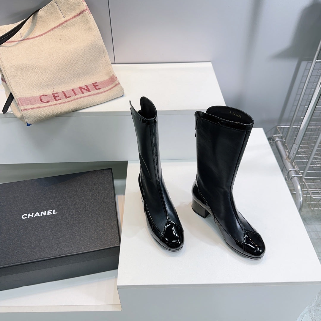 Chanel Short Boots 25S 45 mm in Black Lambskin