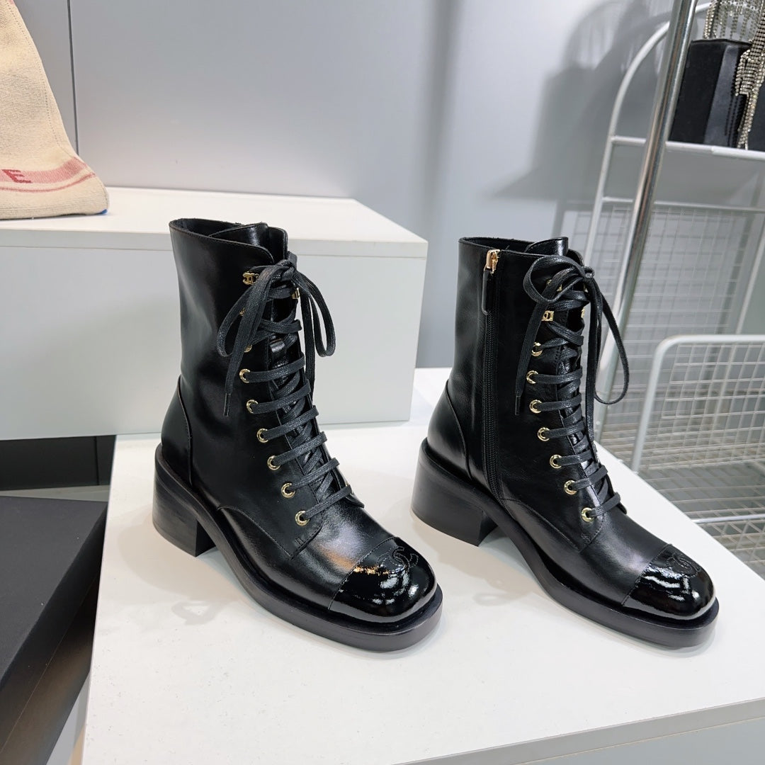 Chanel Ankle Boots 25S 50 mm in Black Lambskin with Zipper
