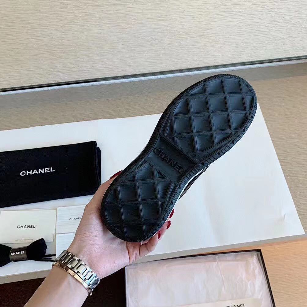 Chanel Bubble Quilted Trainer Sneaker Black White