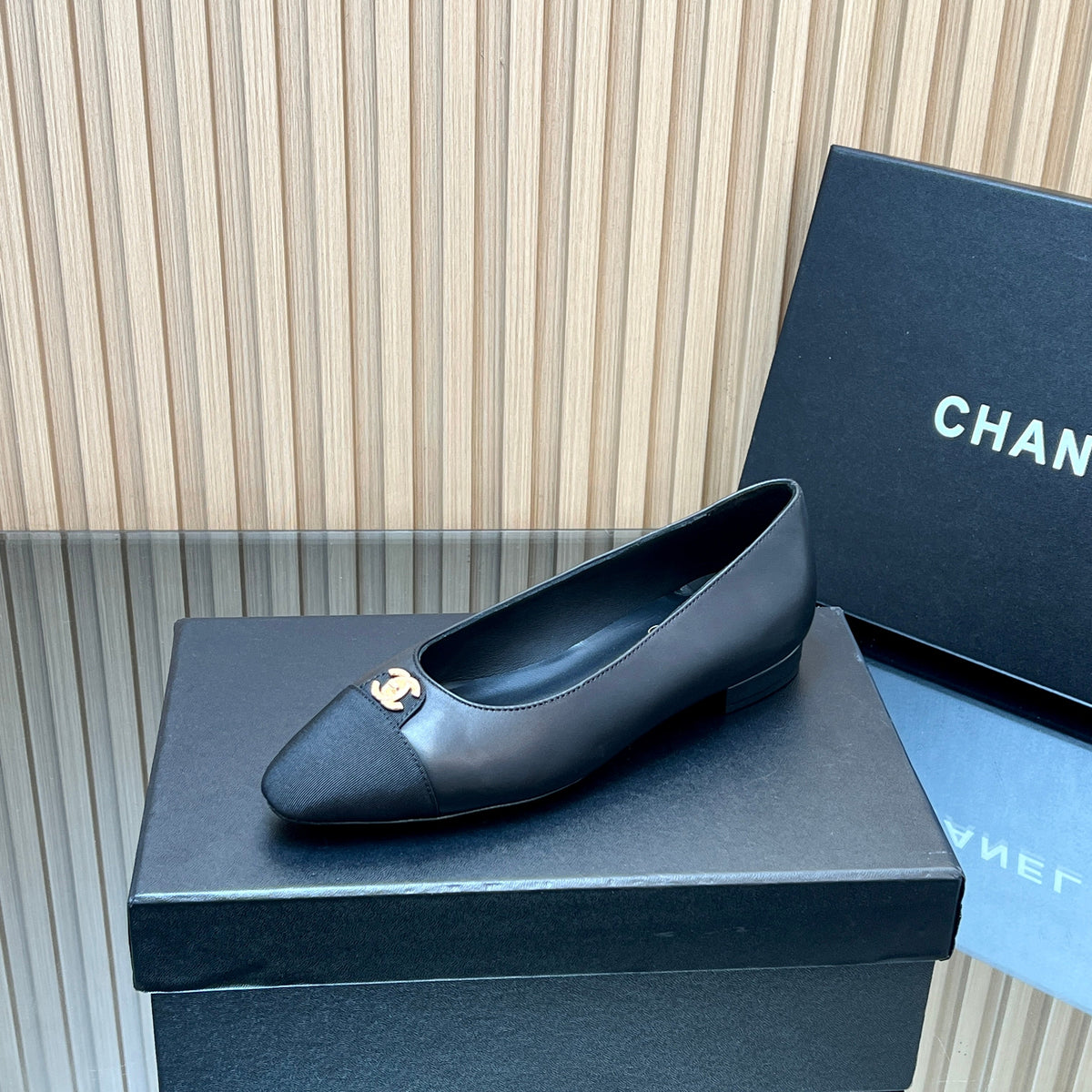 Chanel 25S Ballet Flats Logo in Black Calfskin and Canvas Gold Hardwre