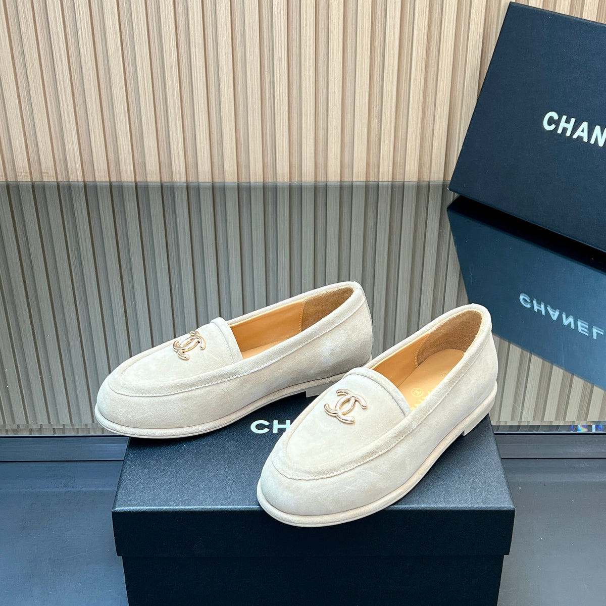 Chanel 25S Teddy Loafer 15mm in Light Beige Suede Gold Hardwre