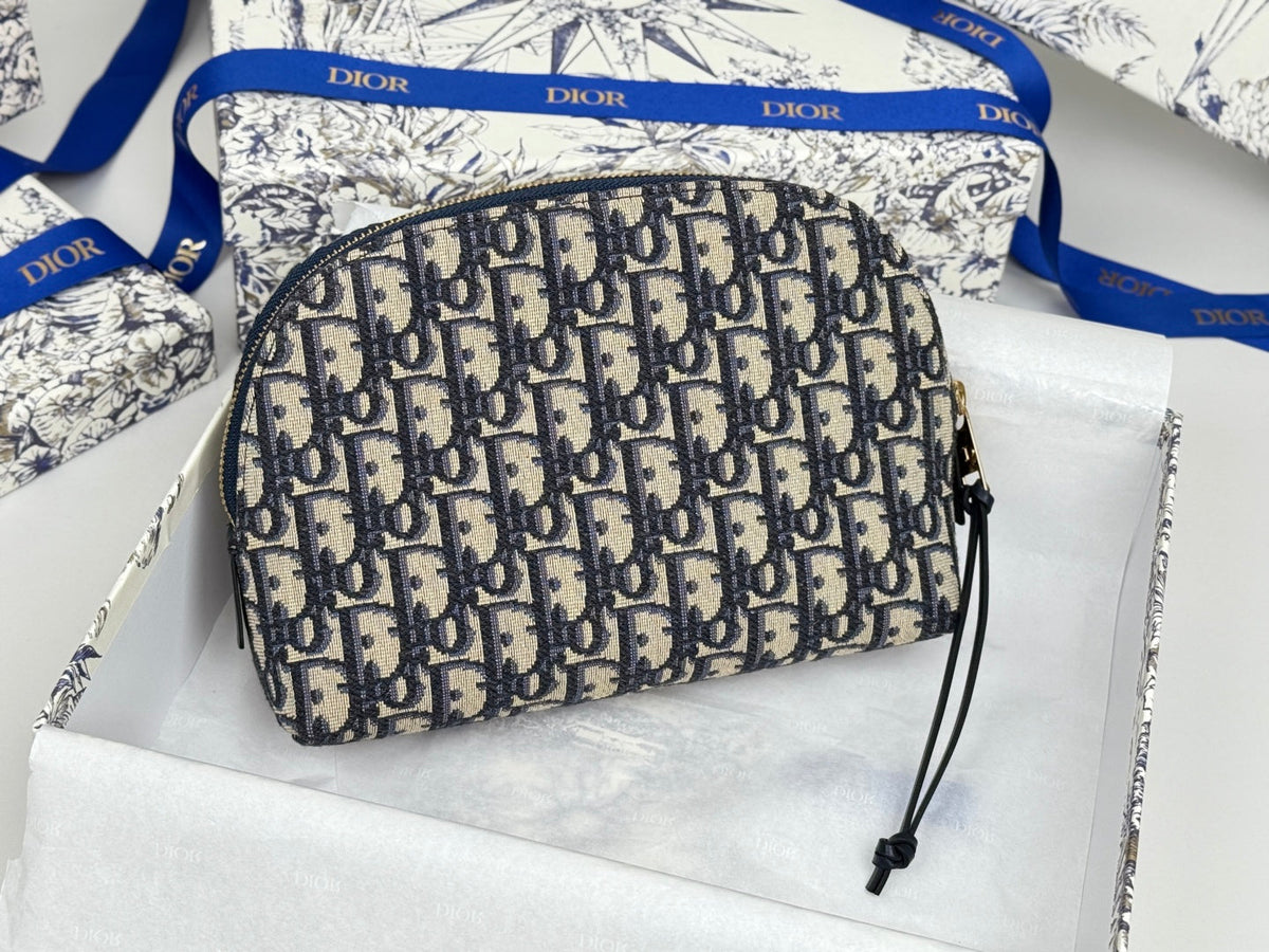 Dior 25S 30 Montaigne Clutch Bag 24 in Blue Oblique Jacquard