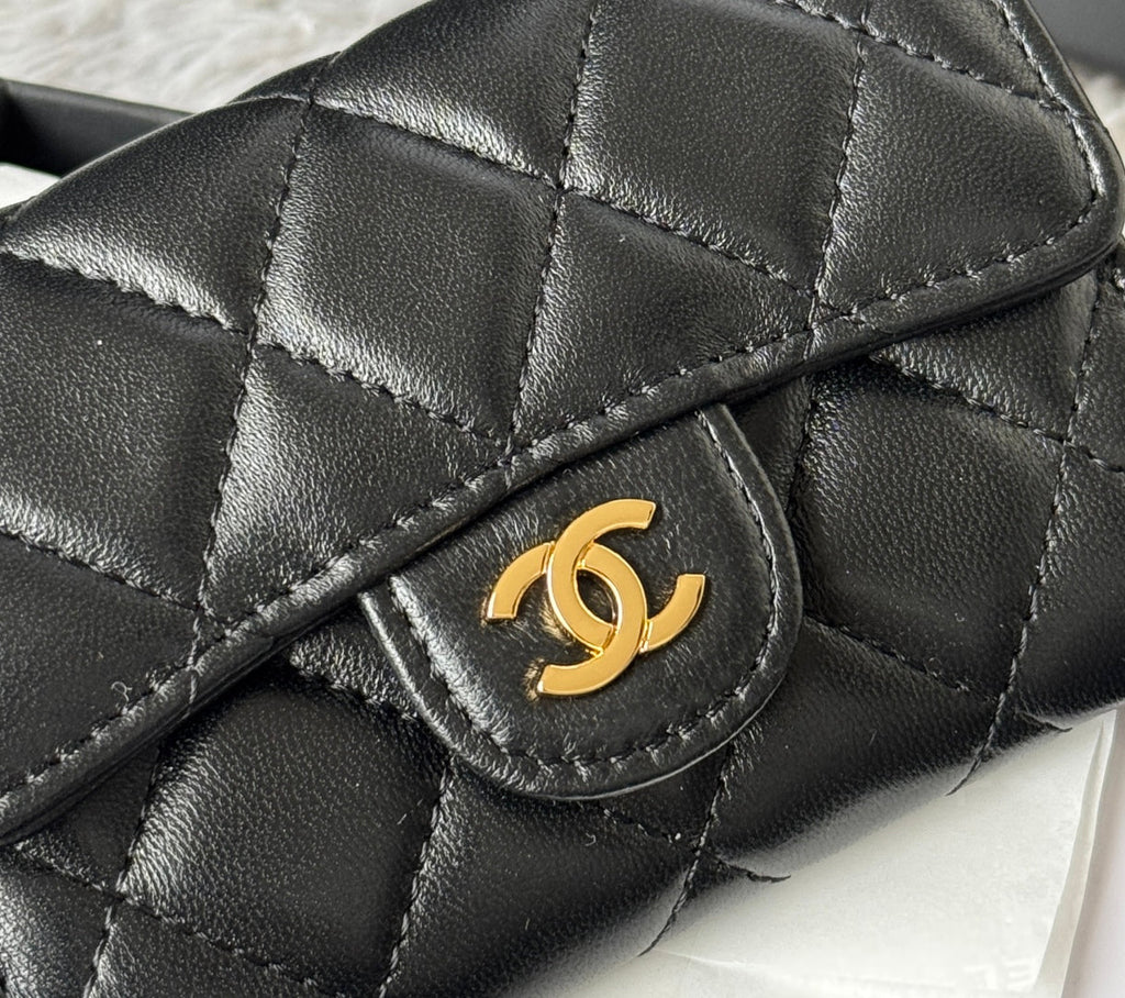 Chanel 25S Classic Card Holder 11 in Black Lambskin Gold Hardware