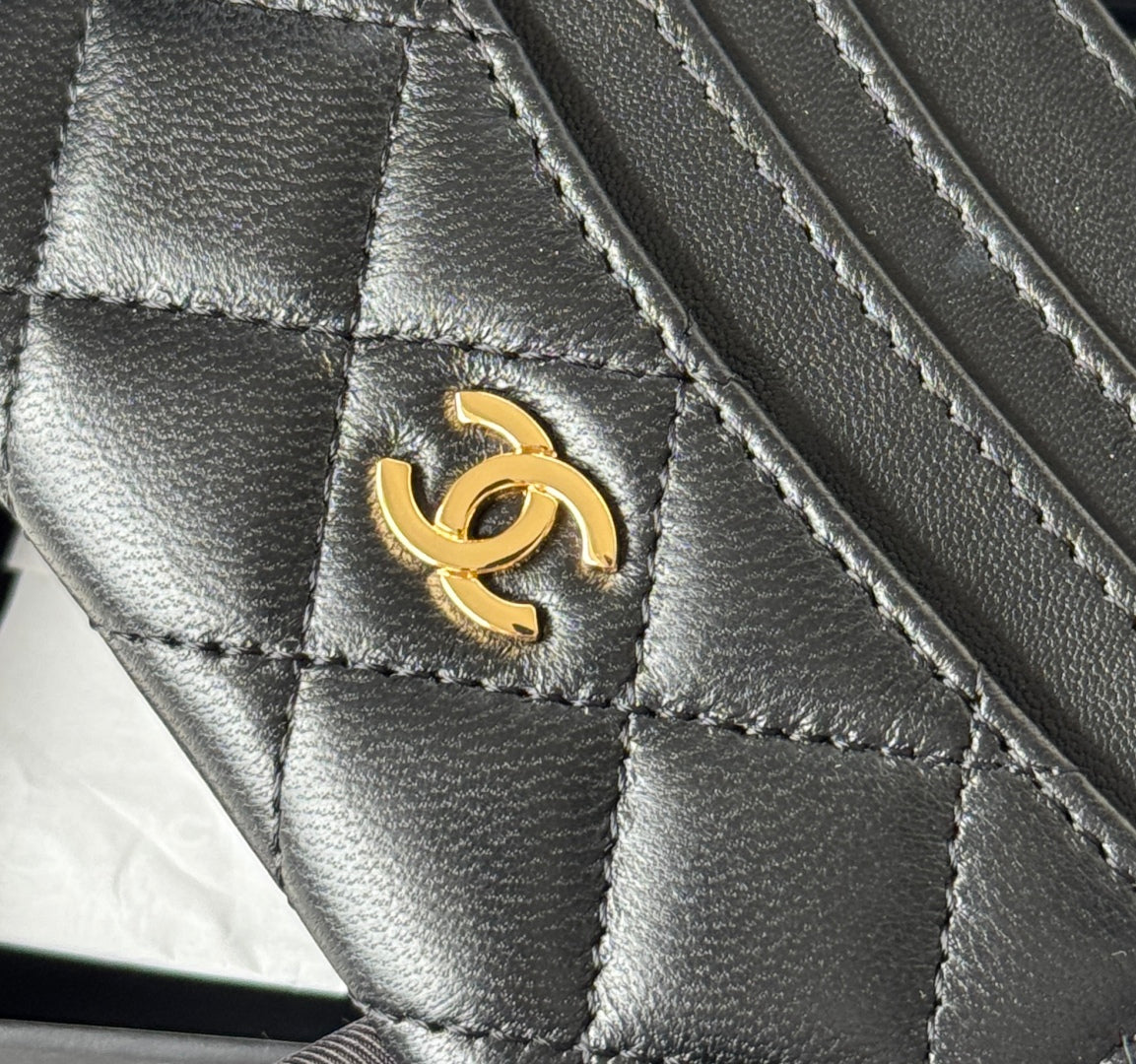 Chanel 25S Card Holder 11 in Black Lambskin Gold Hardware