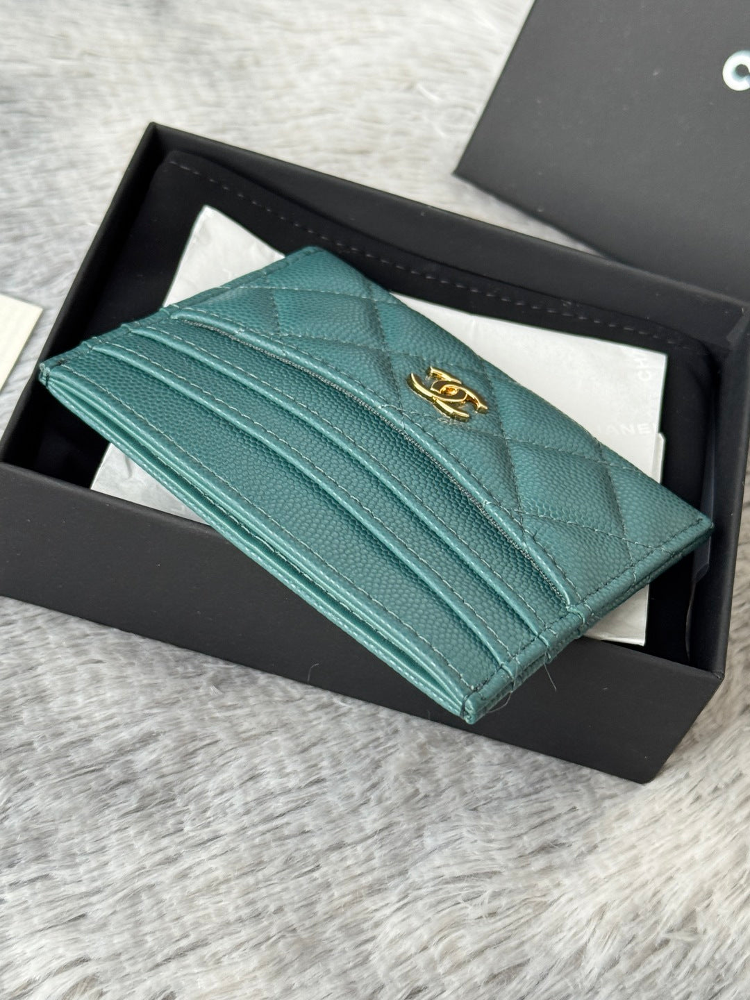 Chanel 25S Card Holder 11 in Tropical Teal Caviar Gold Hardware