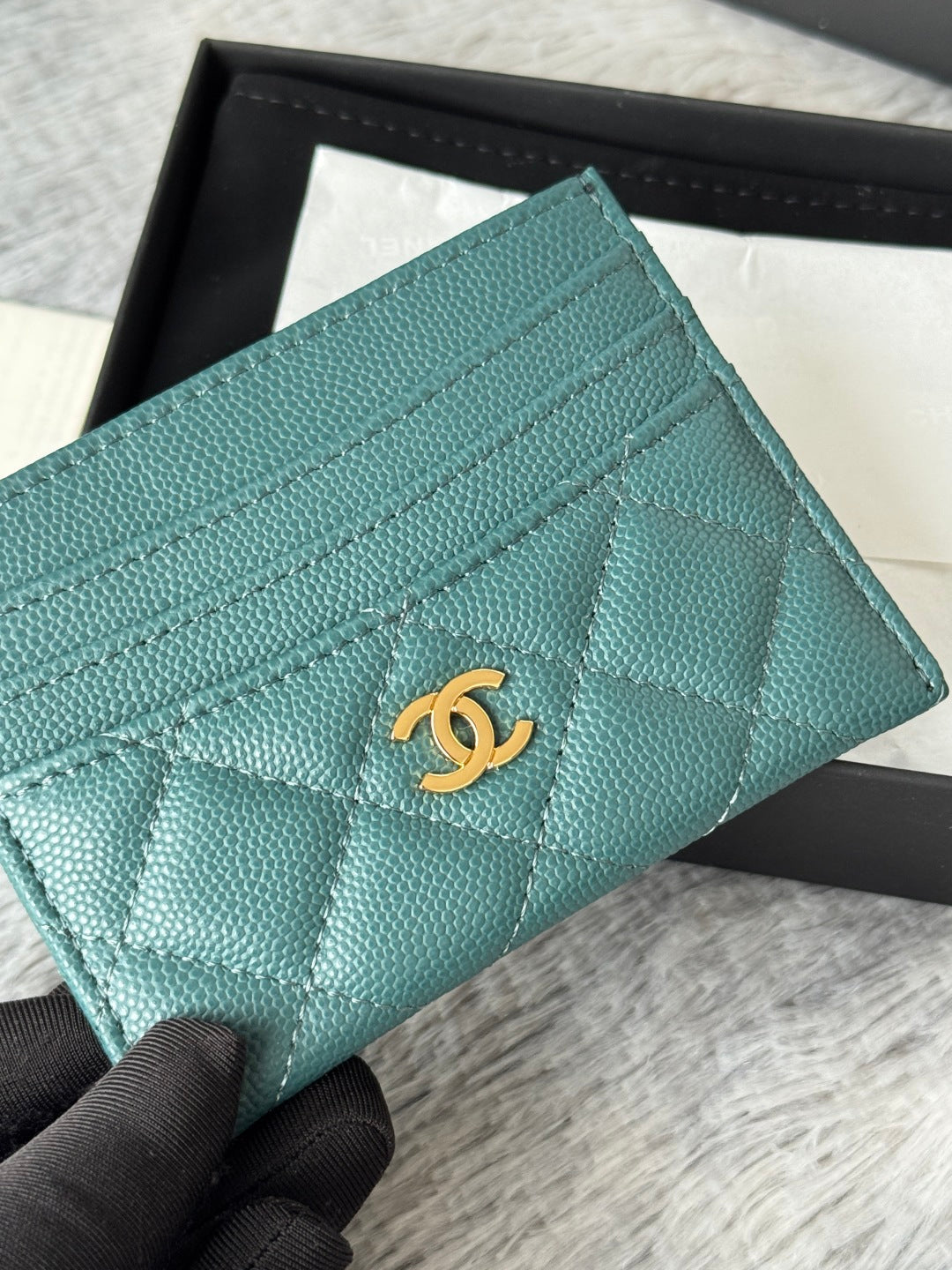 Chanel 25S Card Holder 11 in Tropical Teal Caviar Gold Hardware