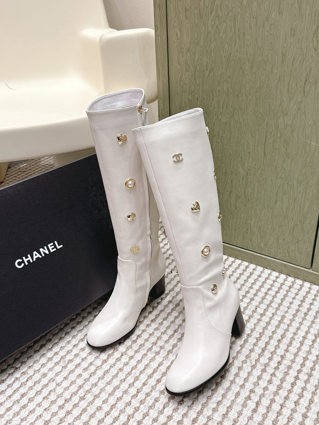 Chanel 25S Knee-High Boots in White Calfskin with Rhinestones