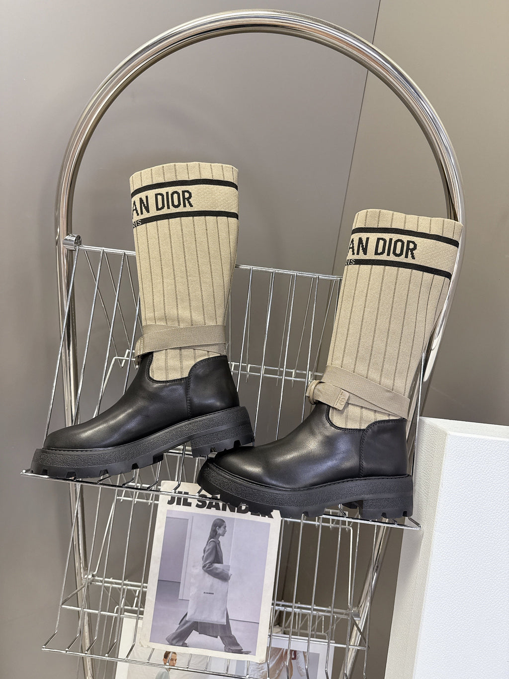 Dior 25S D-Major Ankle Boots in Black Calfskin and Beige Fabric