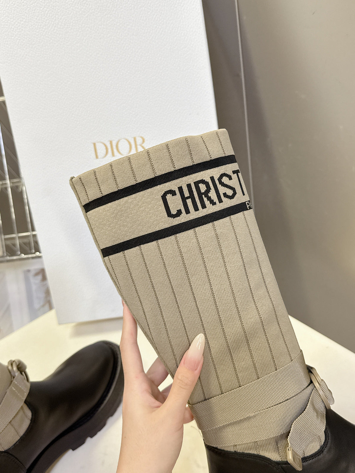 Dior 25S D-Major Ankle Boots in Black Calfskin and Beige Fabric
