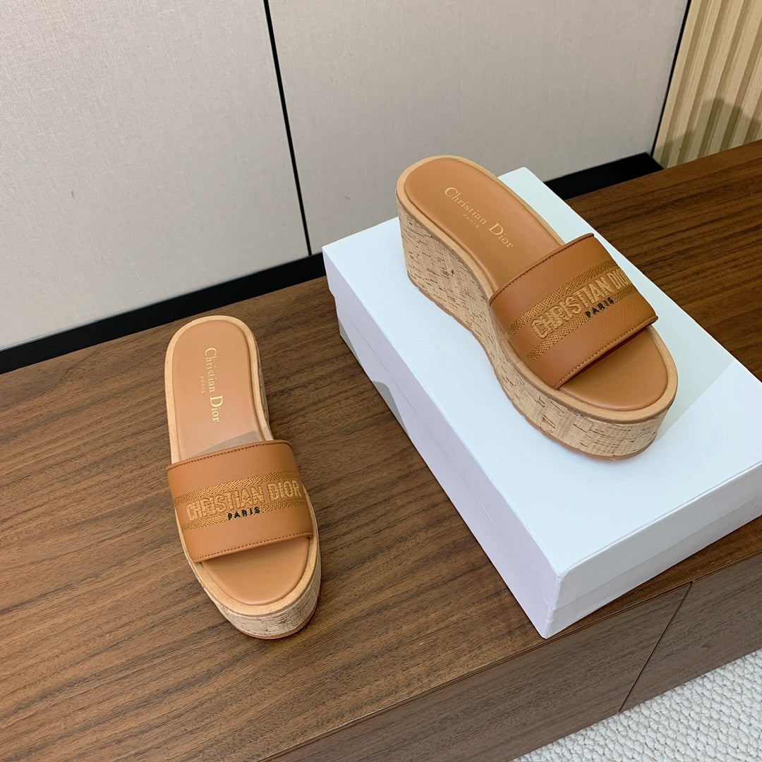 Dior 25S Dway Wedge Slide 90 mm in Light Brown Calfskin