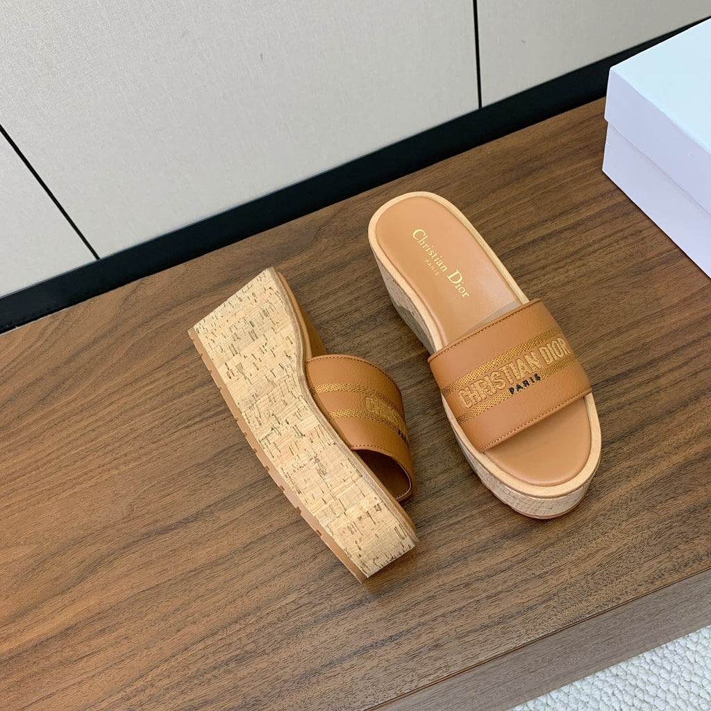 Dior 25S Dway Wedge Slide 90 mm in Light Brown Calfskin