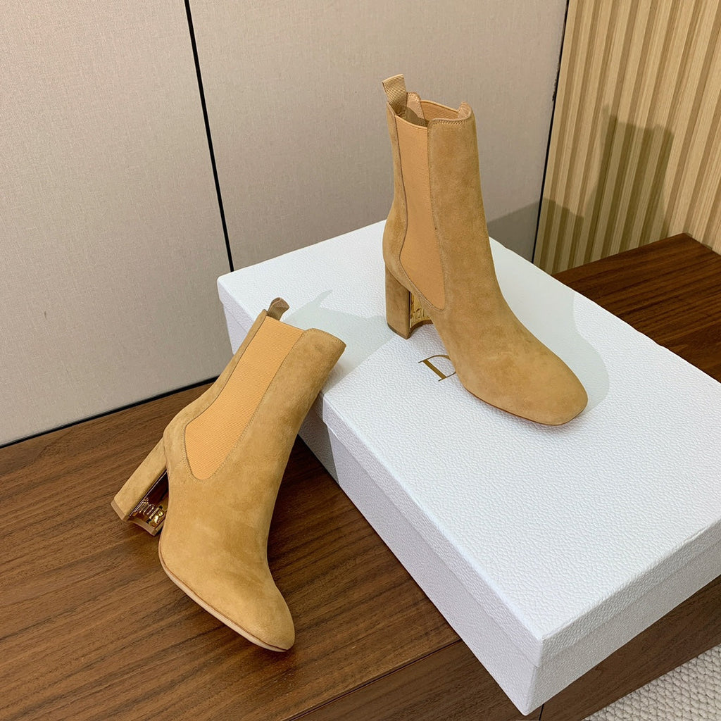 Dior 25S Ankle Boots 80 mm in Beige Suede