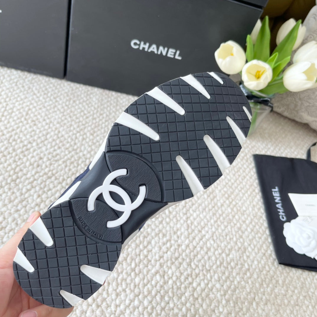 Chanel Sneaker in Navy Blue Wool Tweed and Suede