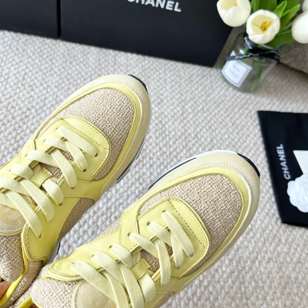 Chanel Sneaker in Light Yellow Wool Tweed and Suede