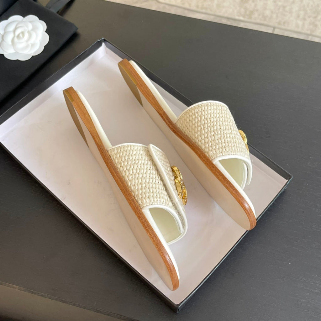 Chanel Logo Mule Sandal 10mm White Lambskin 610370