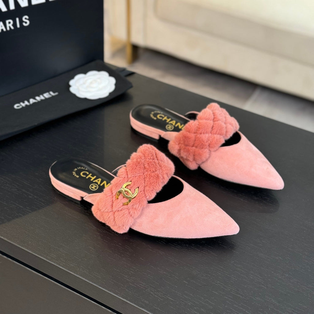 Chanel Mule in Light Pink Smooth Fleece with Gold Hardware