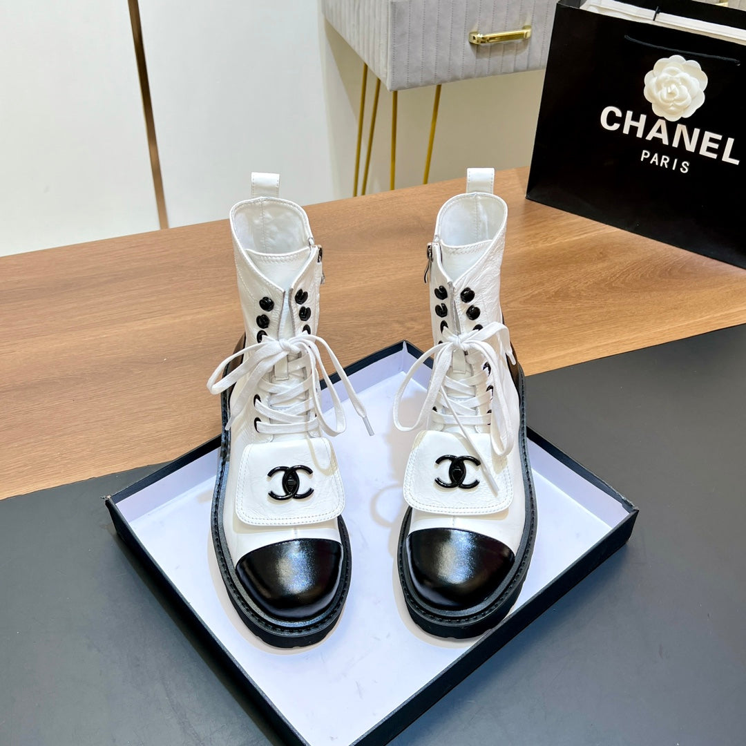 Chanel 25S High Ankle Boots with Zipper in White Glossy Calfskin Gold Hardware