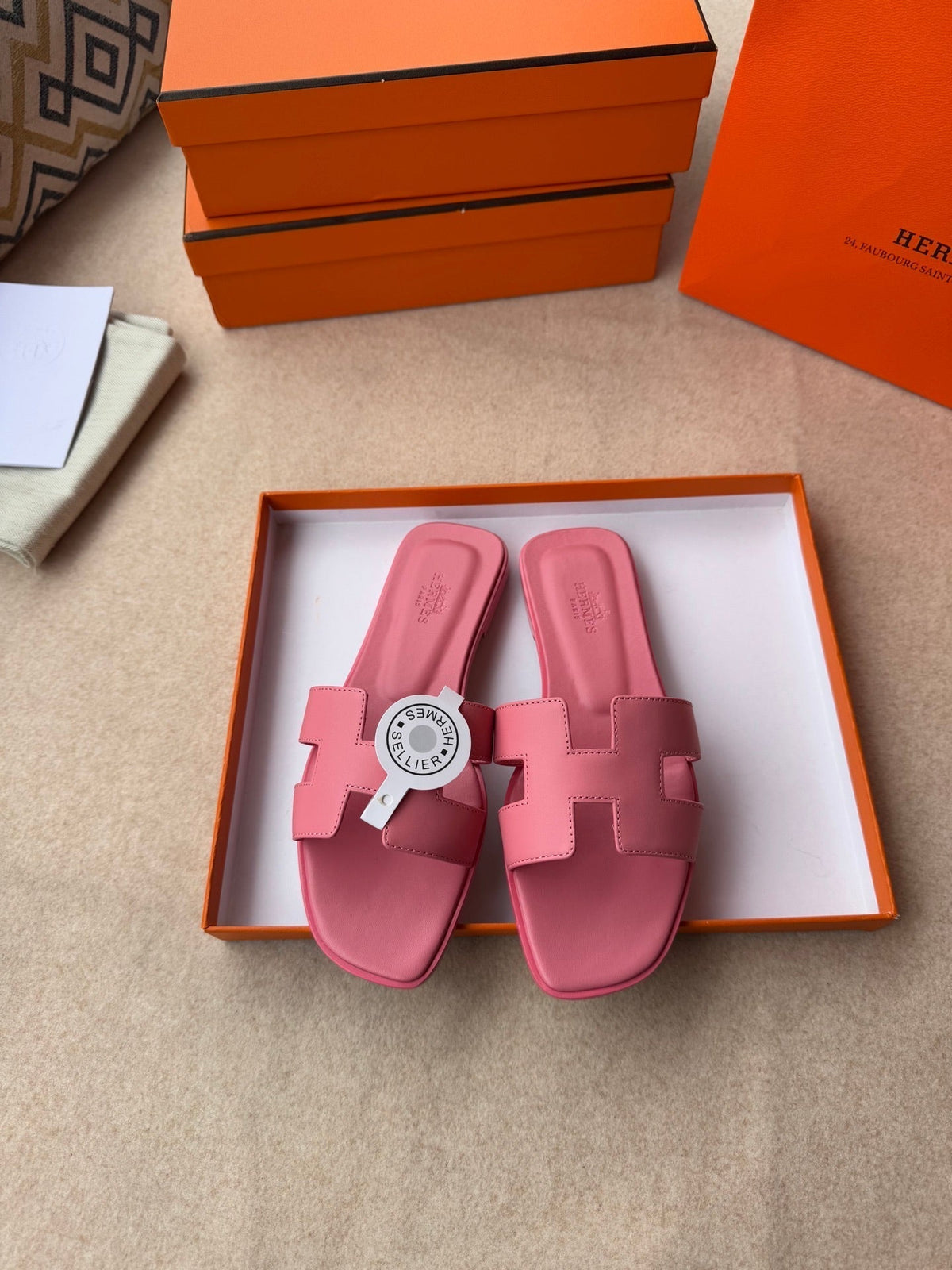Hermes 0RAN Sandals in Rose Pink Calfskin