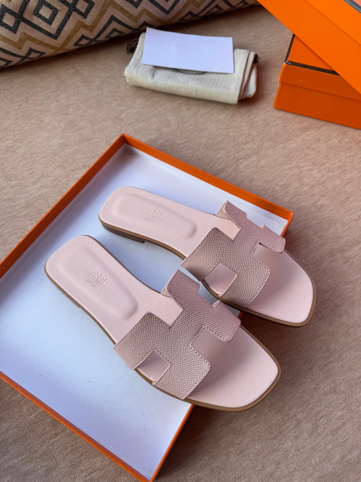 Hermes 0RAN Sandals in Pastel Pink Calfskin
