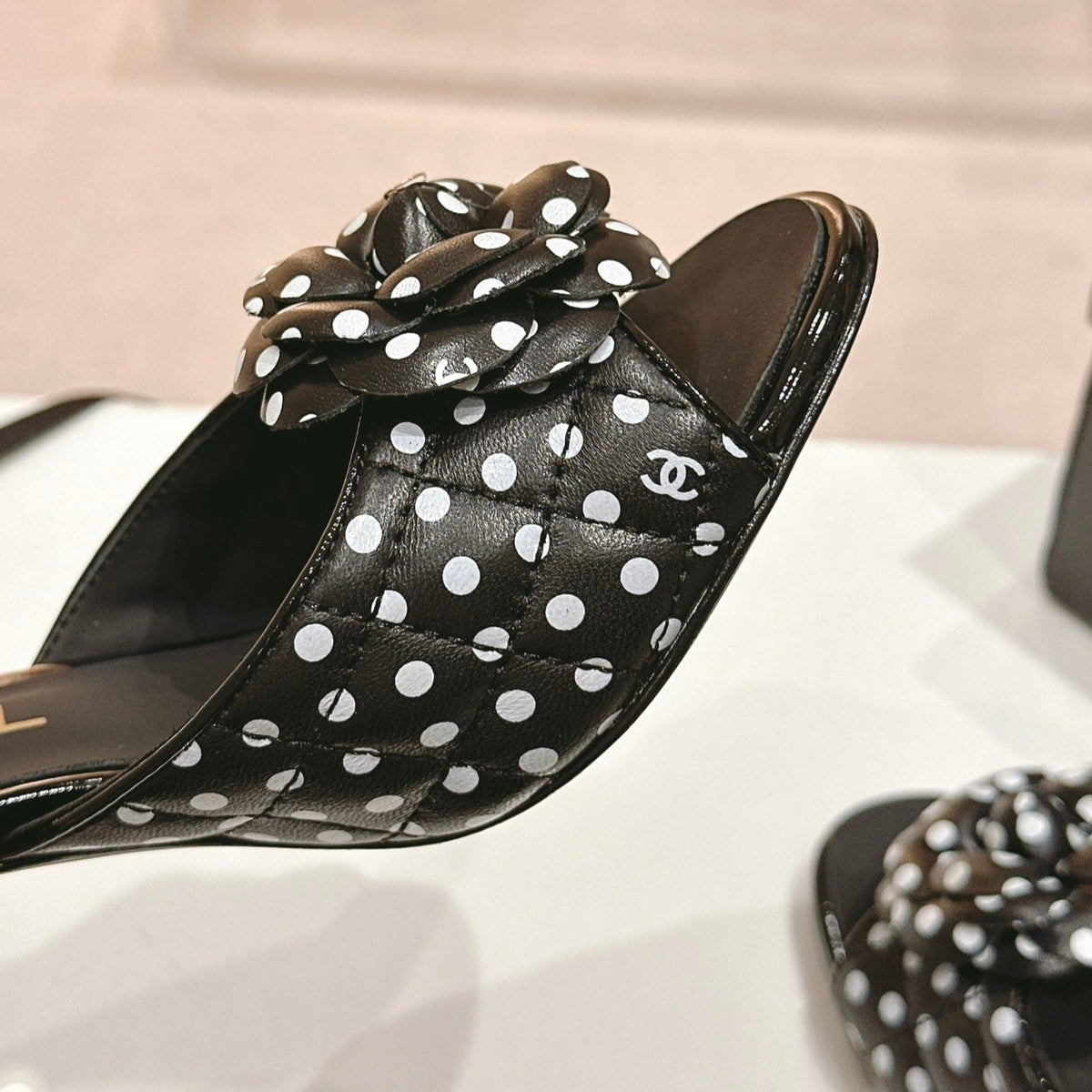 Chanel Double C New Camellia High Heel Black/White Caro